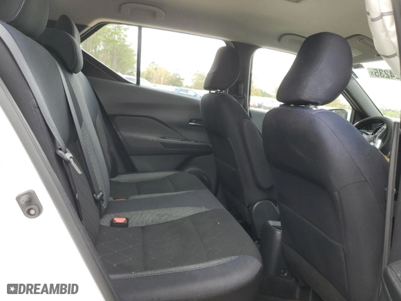 2018 Nissan Kicks SR with VIN 3N1CP5CU6JL531196, listed as a Copart auction lot 50224235 with 57,713 mi miles and Salvage Title. Bid and sale history available at carsss.com. Image 10.