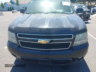 2007 Chevrolet Tahoe LT with VIN 1GNFK13057J112892, listed as a IAAI auction lot 42723713 with 232,044 mi miles and . Bid and sale history available at DreamBid. Image 6.