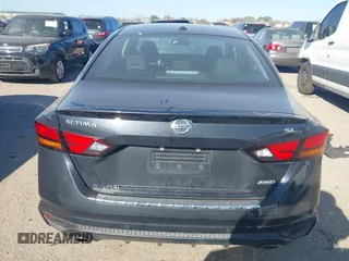 2019 Nissan Altima SL with VIN 1N4BL4EW8KC137862, listed as a IAAI auction lot 41765282 with 54,742 mi miles and . Bid and sale history available at carsss.com. Image 16.