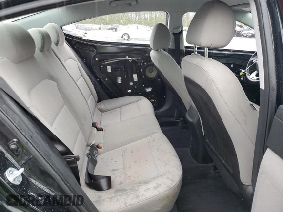 2019 Hyundai Elantra SE with VIN 5NPD74LF7KH459679, listed as a Copart auction lot 49013285 with 106,037 mi miles and Salvage Title. Bid and sale history available at DreamBid. Image 10.