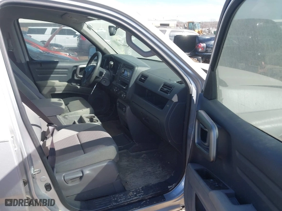 2013 Honda Ridgeline RTS with VIN 5FPYK1F47DB015204, listed as a IAAI auction lot 41654952 with 73,721 mi miles. Bid and sale history available at carsss.com. Image 5.