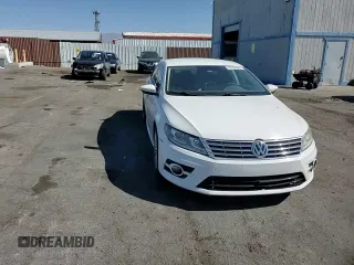 2014 Volkswagen CC R-Line with VIN WVWBN7AN0EE535837, listed as a Copart auction lot 68232344 with 118,001 mi miles and Salvage Title. Bid and sale history available at carsss.com. Image 10.