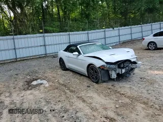 2018 Ford Mustang EcoBoost Premium z VIN 1FATP8UH6J5155590, wystawiony jako Copart lot #59169255 z przebiegiem 118 807 mil mil oraz Szkoda całkowita • Salvage title. Historia ofert i sprzedaży dostępna na DreamBid. Obrazek 13.