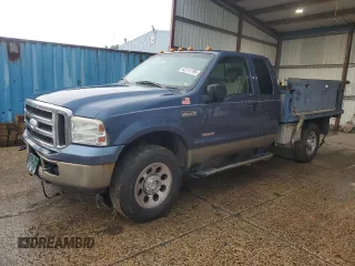 2005 Ford F-350 XL z VIN 1FTWX31PX5EA48196, wystawiony jako Copart lot #63113195 z przebiegiem 162 783 mil mil oraz Szkoda całkowita • Salvage title. Historia ofert i sprzedaży dostępna na DreamBid. Obrazek 1.