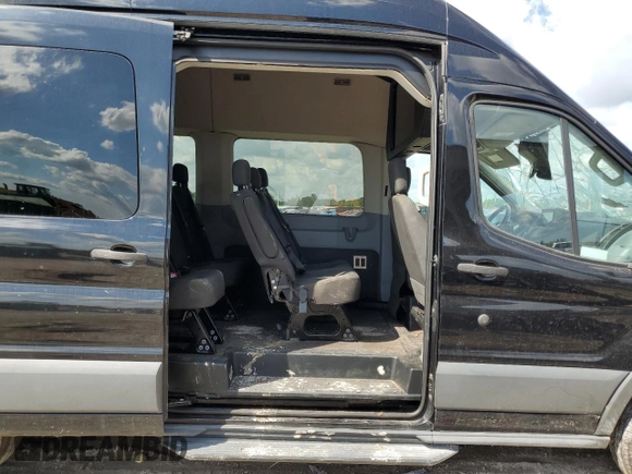 2016 Ford Transit XL z VIN 1FBVU4XG5GKA48634, wystawiony jako Copart lot #76111884 z przebiegiem 109 052 mil mil oraz Szkoda całkowita • Salvage title. Historia ofert i sprzedaży dostępna na DreamBid. Obrazek 11.
