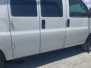 2020 Chevrolet Express Cargo with VIN 1GCWGAFG5L1119726, listed as a IAAI auction lot 42648575 with 127,516 mi miles and . Bid and sale history available at DreamBid. Image 6.