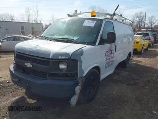 2004 Chevrolet Express Cargo z VIN 1GCFG15X741224268, wystawiony jako IAAI lot #41788116 z przebiegiem Nie podano mil oraz . Historia ofert i sprzedaży dostępna na DreamBid. Obrazek 17.