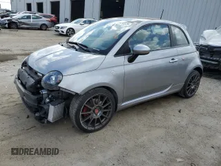 2019 FIAT 500 Abarth z VIN 3C3CFFFHXKT841264, wystawiony jako Copart lot #47410525 z przebiegiem Nie podano mil oraz Szkody całkowita. Historia ofert i sprzedaży dostępna na DreamBid. Obrazek 1.