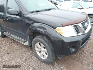 2012 Nissan Pathfinder LE with VIN 5N1AR1NN7CC620122, listed as a IAAI auction lot 41982631 with 173,469 mi miles. Bid and sale history available at carsss.com. Image 6.