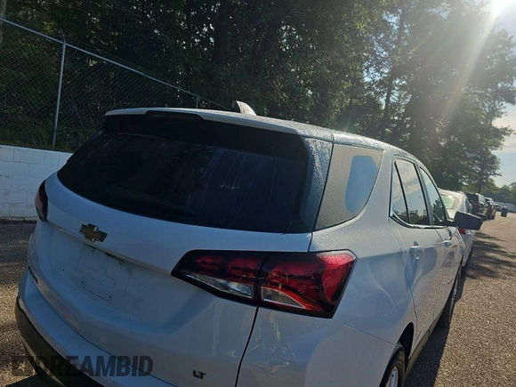 2022 Chevrolet Equinox LT z VIN 3GNAXJEV0NL133496, wystawiony jako IAAI lot #42304751 z przebiegiem 143 141 mil mil oraz . Historia ofert i sprzedaży dostępna na DreamBid. Obrazek 1.