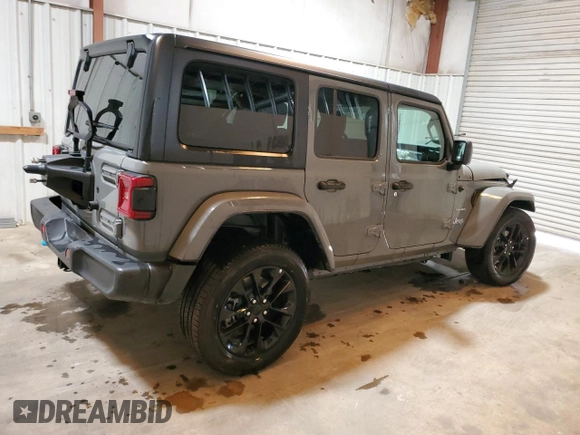 2023 Jeep Wrangler Sahara с VIN 1C4JJXP69PW698930, выставлен на аукционе Copart как лот 66679874 с пробегом 9 161 миль миль и Списание • Salvage title. История ставок и продаж доступна на DreamBid. Изображение 3.
