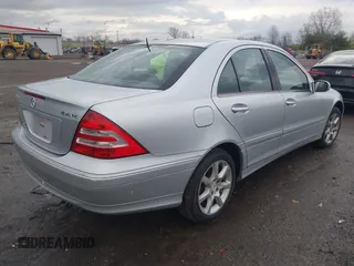 2007 Mercedes-Benz C 280 Luxury with VIN WDBRF92HX7F893720, listed as a IAAI auction lot 41955610 with 156,510 mi miles and . Bid and sale history available at DreamBid. Image 4.