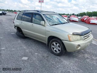 2003 Toyota Highlander with VIN JTEHF21A930130458, listed as a IAAI auction lot 41088031 with 159,749 mi miles. Bid and sale history available at carsss.com. Image 1.