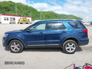 2017 Ford Explorer XLT z VIN 1FM5K8D82HGD51392, wystawiony jako IAAI lot #42224352 z przebiegiem 127 450 mil mil oraz . Historia ofert i sprzedaży dostępna na DreamBid. Obrazek 15.