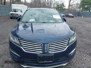 2015 Lincoln MKC z VIN 5LMTJ2AH4FUJ17746, wystawiony jako IAAI lot #42027746 z przebiegiem 111 240 mil mil oraz . Historia ofert i sprzedaży dostępna na DreamBid. Obrazek 12.