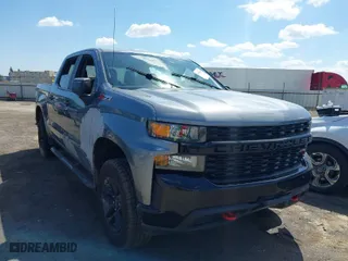 2019 Chevrolet Silverado 1500 Custom Trail Boss with VIN 1GCPYCEF8KZ348035, listed as a IAAI auction lot 41895464 with 1 mi miles. Bid and sale history available at carsss.com. Image 1.