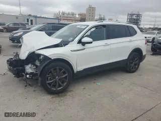 2023 Volkswagen Tiguan SE with VIN 3VV3B7AX7PM117286, listed as a Copart auction lot 51980725 with 0 mi miles and Salvage Title. Bid and sale history available at carsss.com. Image 1.