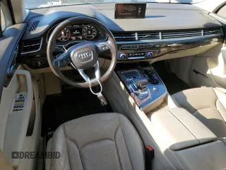 2017 Audi Q7 Premium Plus with VIN WA1LAAF75HD026015, listed as a Copart auction lot 58041095 with 127,076 mi miles and Salvage title. Bid and sale history available at DreamBid. Image 8.