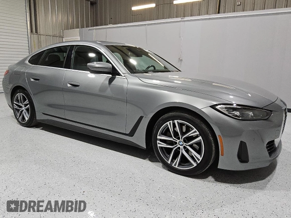 2024 BMW 4 Series 430i xDrive with VIN WBA73AV09RFS86054, listed as a Copart auction lot 52459395 with 27,653 mi miles and Clean Title. Bid and sale history available at carsss.com. Image 4.