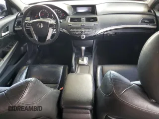 2008 Honda Accord EX-L z VIN 1HGCP26808A070137, wystawiony jako Copart lot #60093495 z przebiegiem 119 417 mil mil oraz Szkoda całkowita • Salvage title. Historia ofert i sprzedaży dostępna na DreamBid. Obrazek 8.