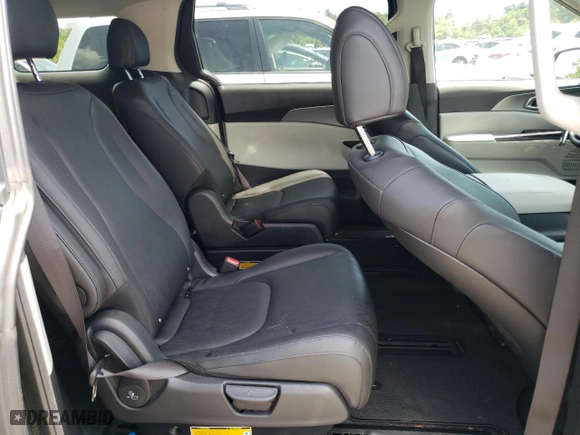2022 Kia Carnival LXS with VIN KNDNB4H34N6161672, listed as a Copart auction lot 57750174 with 23,220 mi miles and Salvage Title. Bid and sale history available at carsss.com. Image 11.