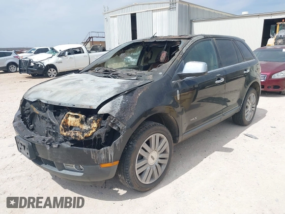 2009 Lincoln MKX with VIN 2LMDU68C69BJ12854, listed as a IAAI auction lot 41874761 with Not Provided miles. Bid and sale history available at carsss.com. Image 2.