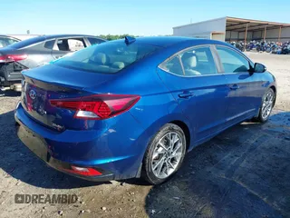 2020 Hyundai Elantra Value Edition z VIN 5NPD84LFXLH566501, wystawiony jako IAAI lot #42205766 z przebiegiem 155 162 mil mil oraz . Historia ofert i sprzedaży dostępna na DreamBid. Obrazek 4.