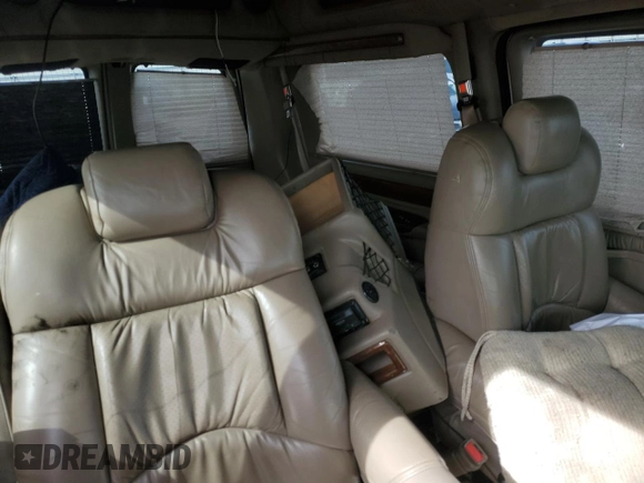 2004 Chevrolet Express Passenger z VIN 1GBFG15T041144358, wystawiony jako Copart lot #45413355 z przebiegiem Nie podano mil oraz Szkoda całkowita • Salvage title. Historia ofert i sprzedaży dostępna na DreamBid. Obrazek 10.