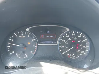 2017 Nissan Altima SV with VIN 1N4AL3AP5HC493702, listed as a IAAI auction lot 42661383 with 195,280 mi miles and . Bid and sale history available at DreamBid. Image 7.