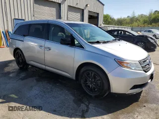 2013 Honda Odyssey EX-L with VIN 5FNRL5H69DB080586, listed as a Copart auction lot 52103685 with 166,643 mi miles and Salvage Title. Bid and sale history available at carsss.com. Image 4.