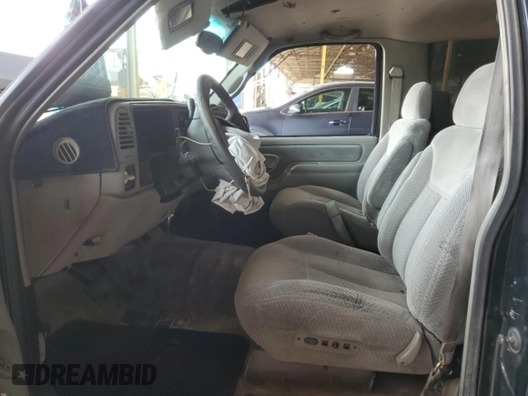 1998 Chevrolet Tahoe with VIN 3GNEC18R3WG122904, listed as a Copart auction lot 57752554 with 229,646 mi miles and Salvage title. Bid and sale history available at DreamBid. Image 7.