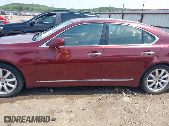 2009 Lexus LS 460 with VIN JTHBL46F895090838, listed as a IAAI auction lot 42437405 with 174,271 mi miles and . Bid and sale history available at DreamBid. Image 14.