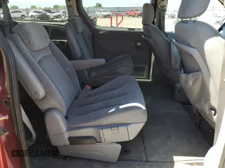 2005 Dodge Caravan SXT with VIN 2D4GP44L05R218848, listed as a Copart auction lot 61288954 with 201,265 mi miles and Salvage Title. Bid and sale history available at carsss.com. Image 12.