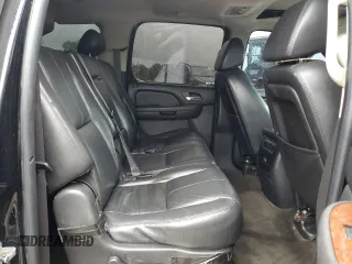 2008 Chevrolet Suburban LTZ with VIN 1GNFK16308J107400, listed as a Copart auction lot 61567295 with 272,454 mi miles and Salvage title. Bid and sale history available at DreamBid. Image 11.