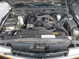 1999 Chevrolet Blazer LS with VIN 1GNCT18W3XK216840, listed as a IAAI auction lot 41534524 with 199,982 mi miles and . Bid and sale history available at DreamBid. Image 10.