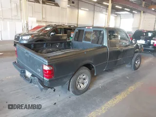 2001 Ford Ranger XLT Appearance with VIN 1FTYR14E51PA38398, listed as a IAAI auction lot 40142183 with 220,681 mi miles. Bid and sale history available at carsss.com. Image 4.