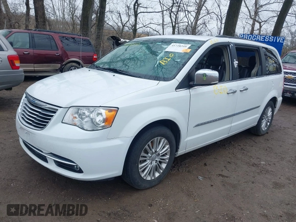 2015 Chrysler Town & Country Touring L z VIN 2C4RC1CG5FR655959, wystawiony jako IAAI lot #41728310 z przebiegiem 187 922 mil mil oraz . Historia ofert i sprzedaży dostępna na DreamBid. Obrazek 17.