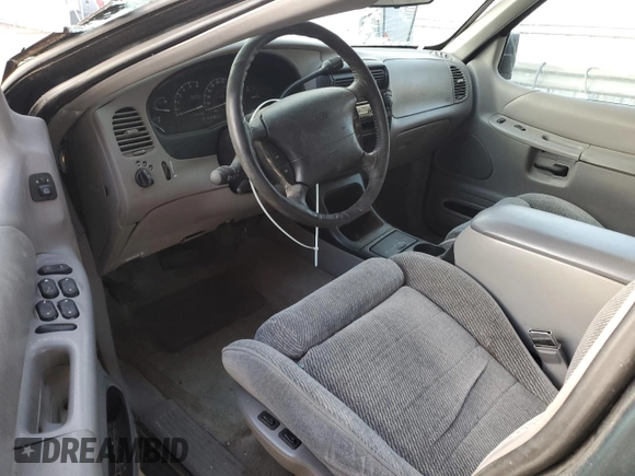 1996 Ford Explorer XL with VIN 1FMDU32X8TUC87548, listed as a Copart auction lot 83498844 with 120,957 mi miles and Salvage title. Bid and sale history available at DreamBid. Image 8.
