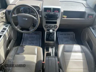 2007 Jeep Compass Limited with VIN 1J8FF57W77D185529, listed as a Copart auction lot 47286985 with 151,727 mi miles and Clean Title. Bid and sale history available at carsss.com. Image 9.