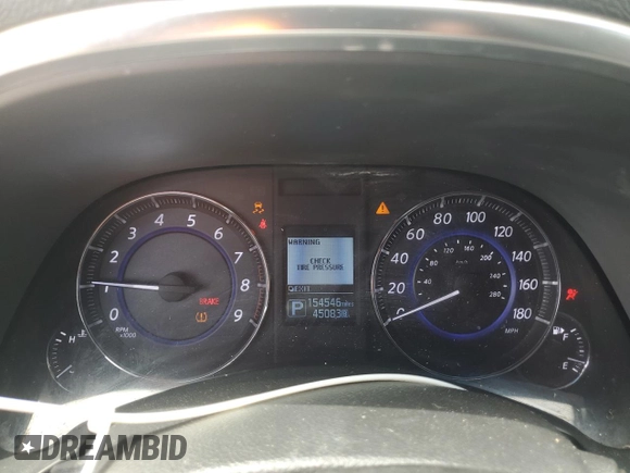2017 Infiniti QX70 with VIN JN8CS1MU0HM141234, listed as a Copart auction lot 56102205 with 154,546 mi miles and Salvage title. Bid and sale history available at DreamBid. Image 9.