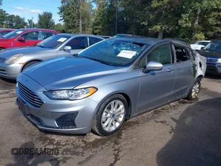 2020 Ford Fusion SE z VIN 3FA6P0LU4LR185202, wystawiony jako IAAI lot #40549321 z przebiegiem Nie podano mil oraz . Historia ofert i sprzedaży dostępna na DreamBid. Obrazek 2.