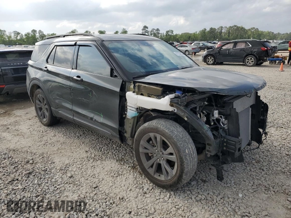 2022 Ford Explorer XLT with VIN 1FMSK7DH5NGC38366, listed as a Copart auction lot 51224835 with 24,909 mi miles and Salvage Title. Bid and sale history available at carsss.com. Image 4.
