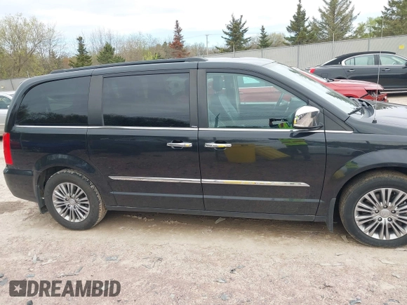 2013 Chrysler Town & Country Touring L with VIN 2C4RC1CG7DR510466, listed as a IAAI auction lot 42180370 with 103,821 mi miles and . Bid and sale history available at DreamBid. Image 13.