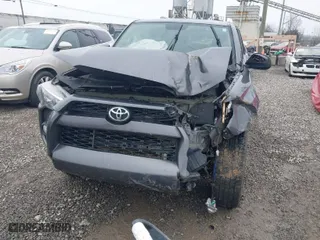 2015 Toyota 4Runner Limited with VIN JTEBU5JR4F5274753, listed as a IAAI auction lot 41566288 with 164,665 mi miles. Bid and sale history available at carsss.com. Image 6.