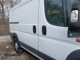 2016 Ram ProMaster Cargo with VIN 3C6TRVNG4GE100150, listed as a IAAI auction lot 41520007 with 105,799 mi miles and . Bid and sale history available at DreamBid. Image 6.