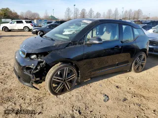 2017 BMW i3 with VIN WBY1Z8C51HV889369, listed as a Copart auction lot 37779153 with 31,353 mi miles. Bid and sale history available at carsss.com. Image 1.