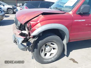 2002 Toyota Tacoma PreRunner with VIN 5TEGN92N82Z050080, listed as a IAAI auction lot 41998279 with 243,881 mi miles and . Bid and sale history available at DreamBid. Image 6.