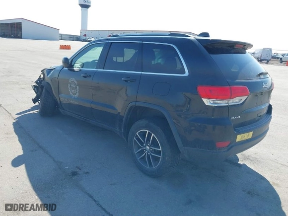 2018 Jeep Grand Cherokee Altitude with VIN 1C4RJFAG7JC321892, listed as a IAAI auction lot 41905595 with 64,068 mi miles. Bid and sale history available at carsss.com. Image 3.