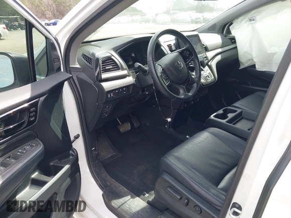 2022 Honda Odyssey Touring with VIN 5FNRL6H84NB062604, listed as a IAAI auction lot 41724006 with 41,351 mi miles and . Bid and sale history available at DreamBid. Image 5.