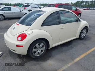 2007 Volkswagen Beetle with VIN 3VWRW31C27M511441, listed as a IAAI auction lot 42362203 with 200,236 mi miles and . Bid and sale history available at DreamBid. Image 4.
